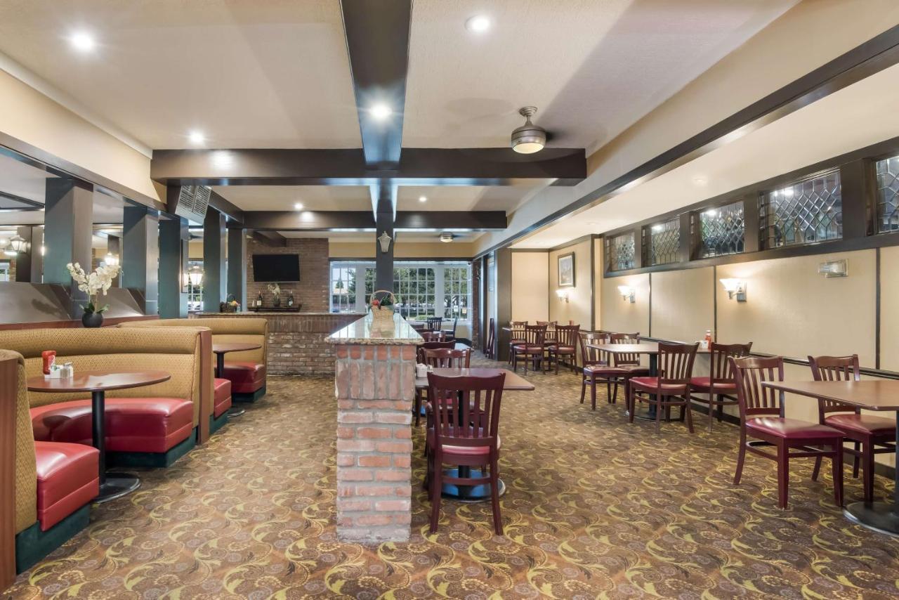 Surestay Plus Hotel By Best Western Reno Airport Екстер'єр фото