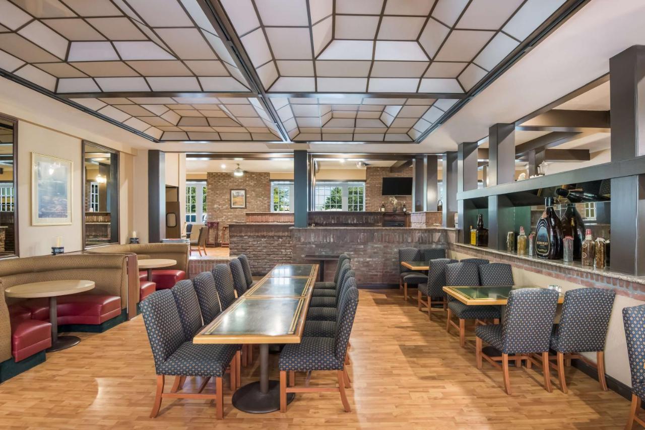 Surestay Plus Hotel By Best Western Reno Airport Екстер'єр фото