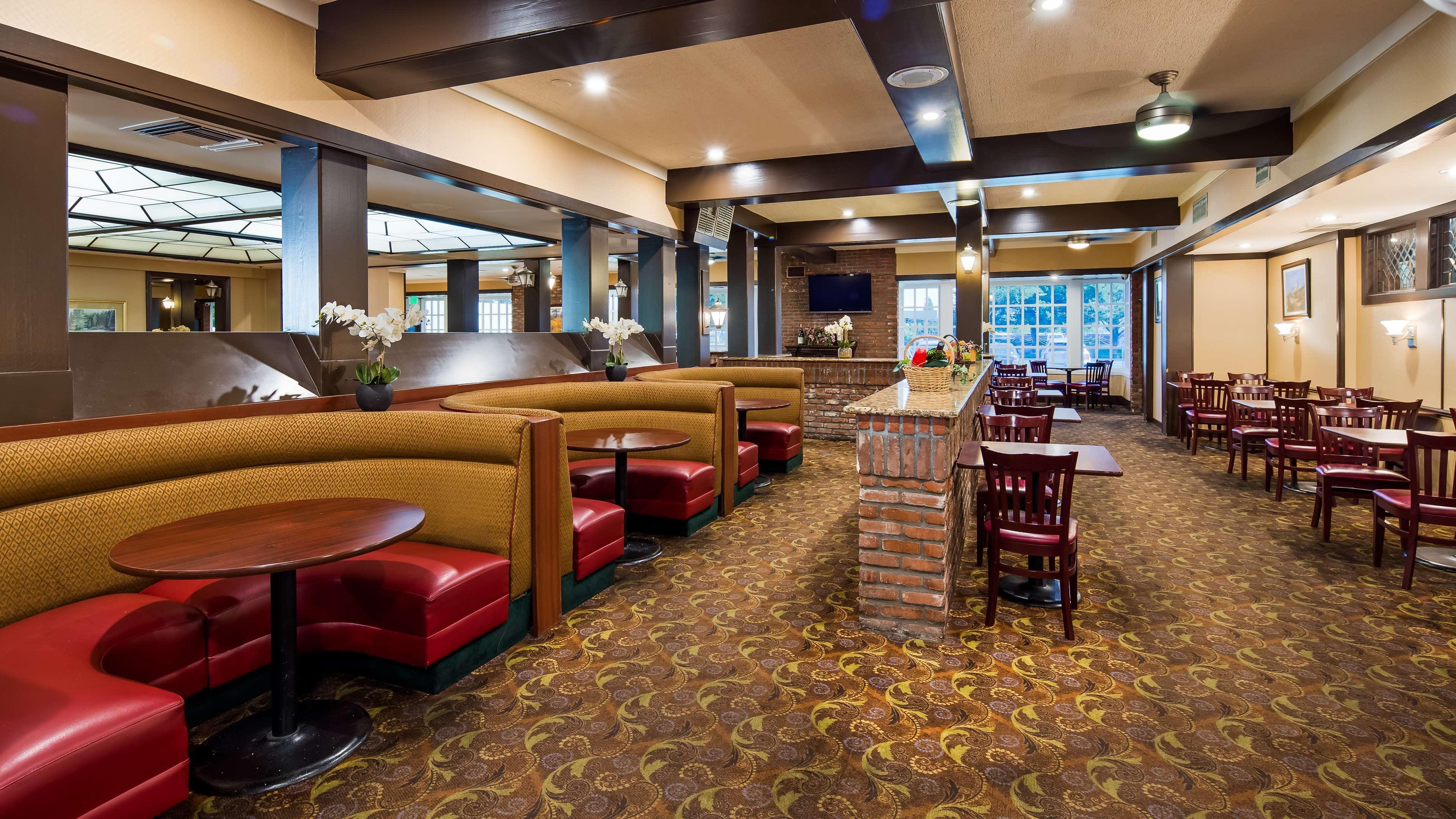 Surestay Plus Hotel By Best Western Reno Airport Екстер'єр фото