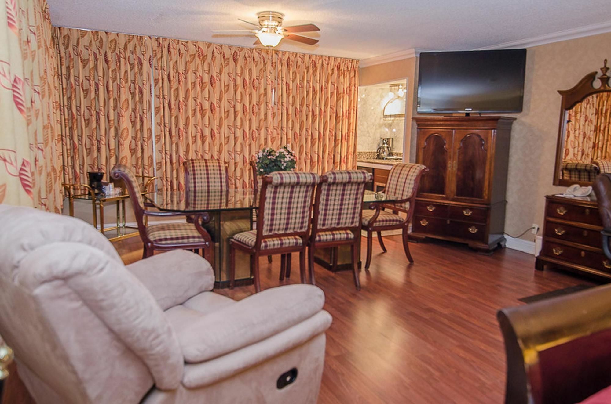 Surestay Plus Hotel By Best Western Reno Airport Екстер'єр фото